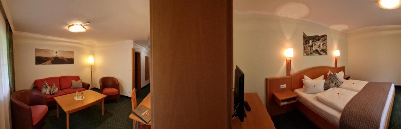 היינצנברג Ferienhotel Joerglerhof מראה חיצוני תמונה